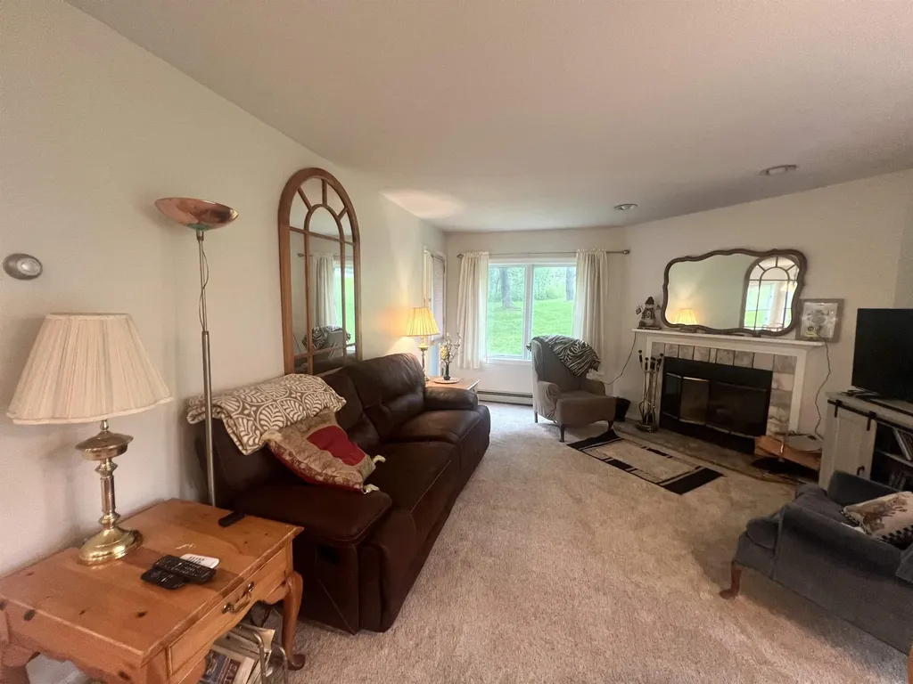 8B Deer Creek Dover VT 05356