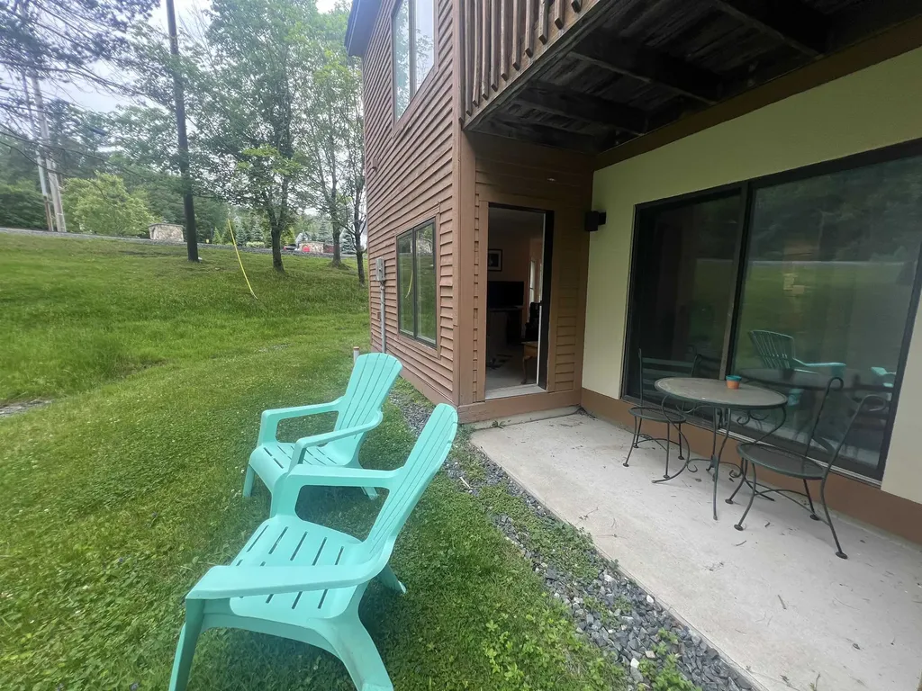 8B Deer Creek Dover VT 05356