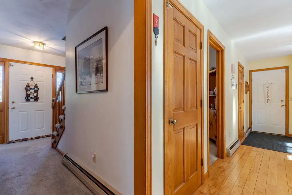 88 Mast Road Dover NH 03820