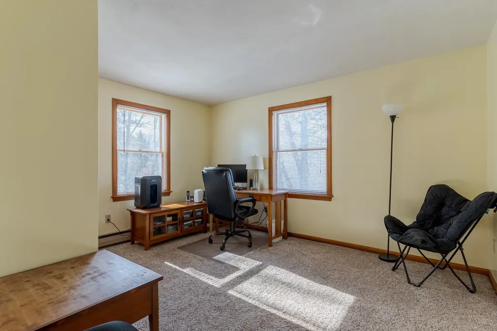 88 Mast Road Dover NH 03820