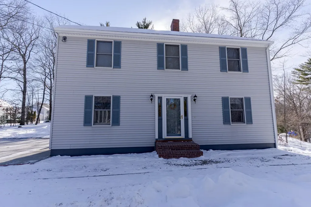 88 Mast Road Dover NH 03820
