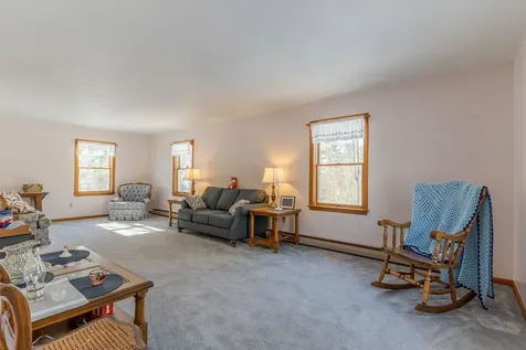 88 Mast Road Dover NH 03820