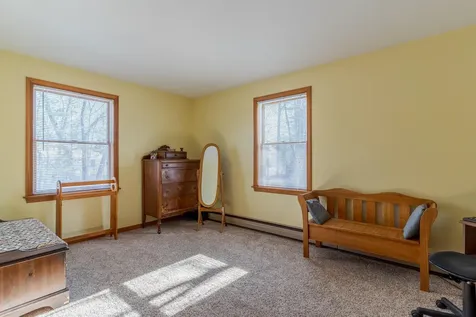 88 Mast Road Dover NH 03820