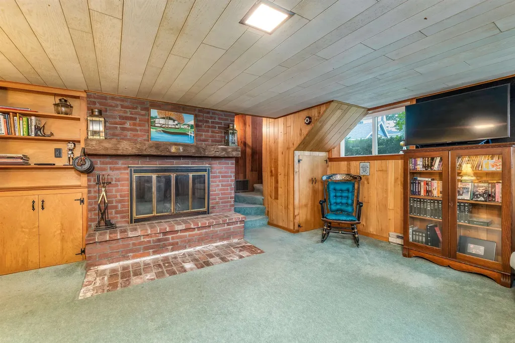 164 Birch Haven Road Laconia NH 03246