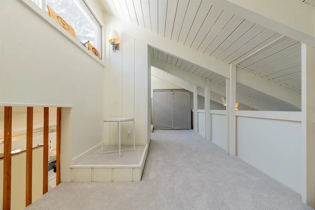 14 Vaughn Farm Road Manchester VT 05255