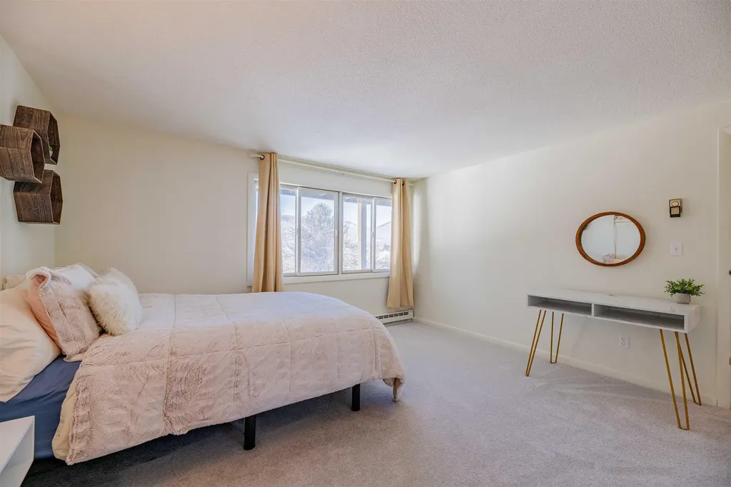 14 Vaughn Farm Road Manchester VT 05255