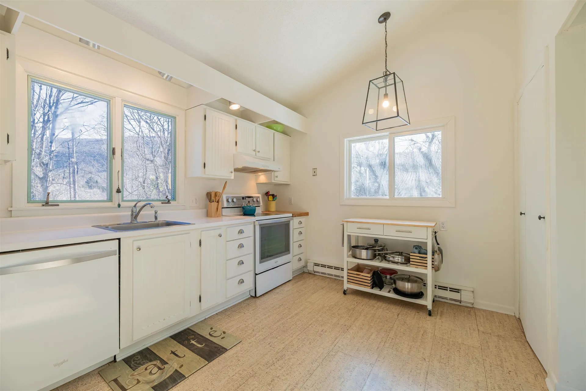 14 Vaughn Farm Road Manchester VT 05255