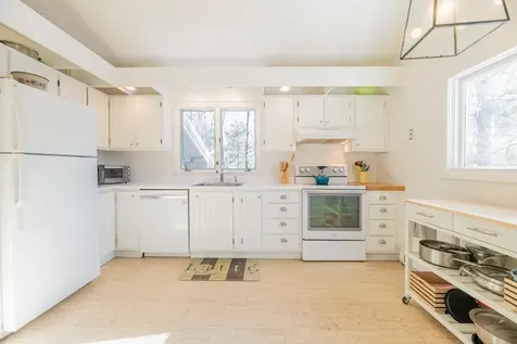 14 Vaughn Farm Road Manchester VT 05255