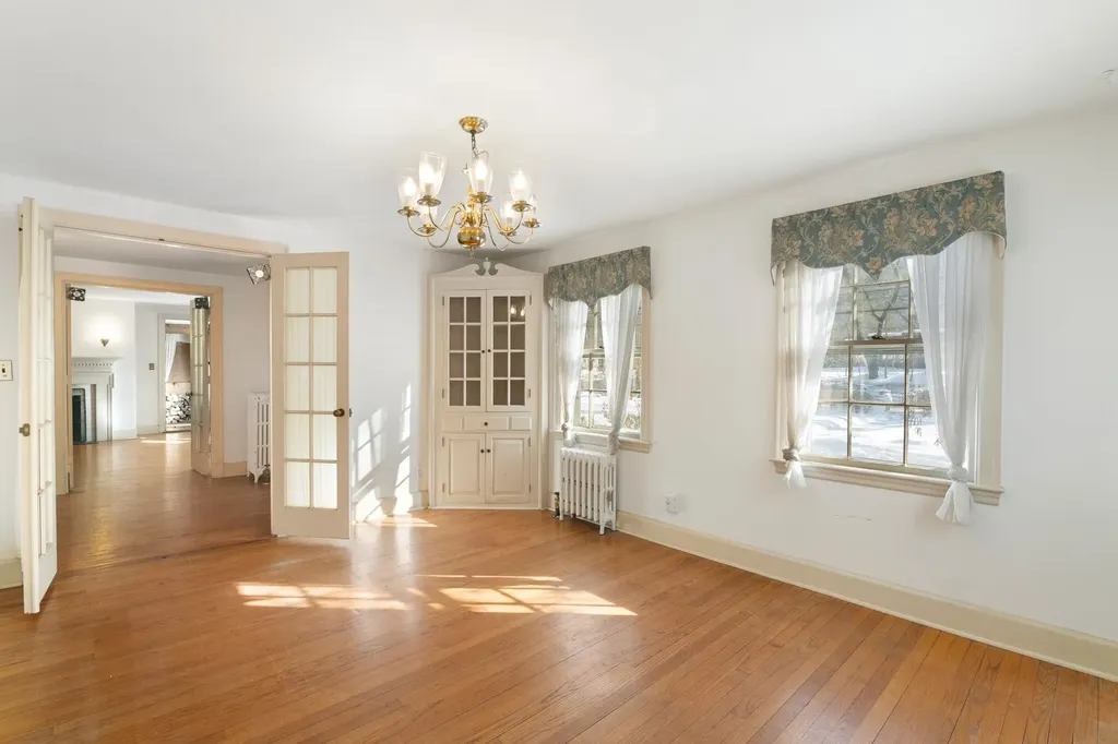 214 Putney Road Brattleboro VT 05301