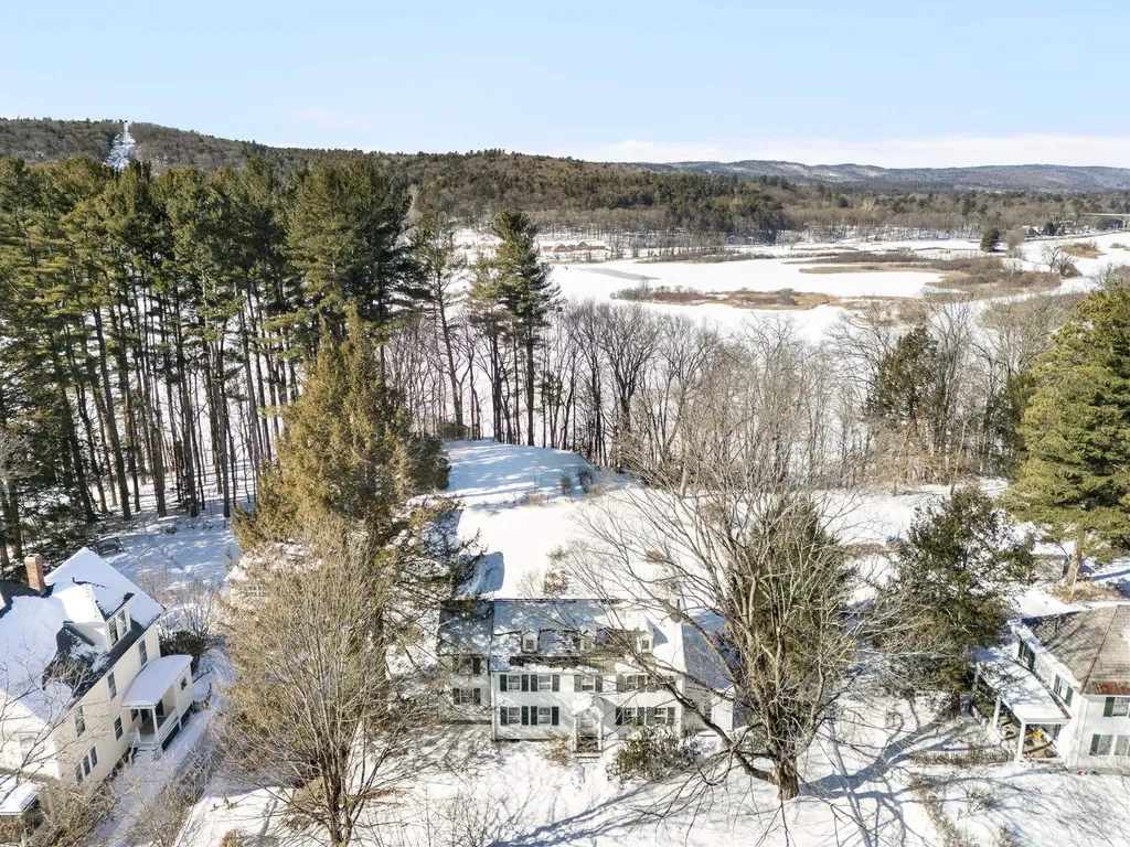 214 Putney Road Brattleboro VT 05301