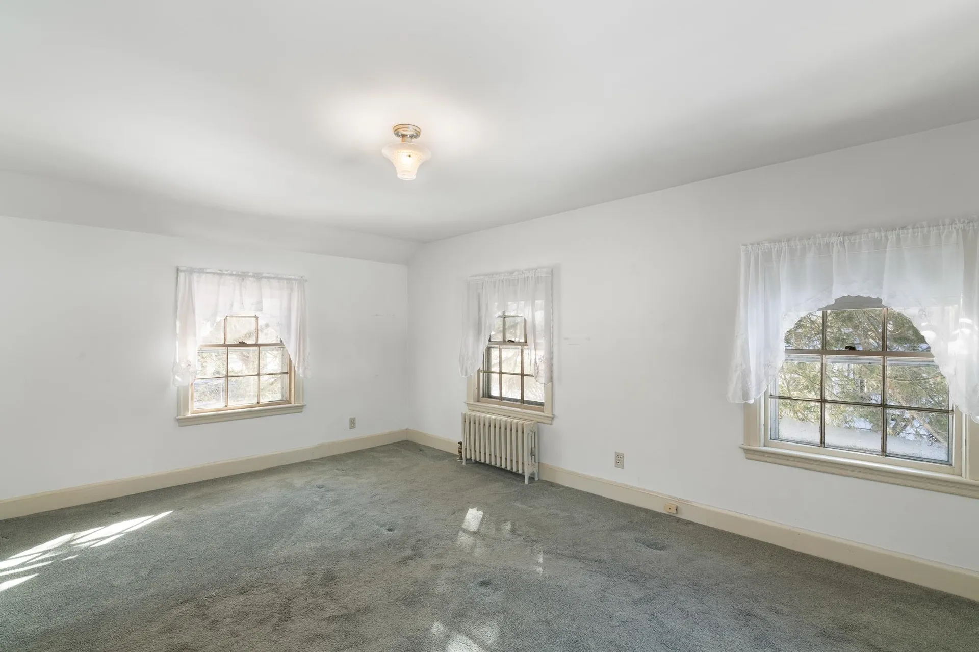 214 Putney Road Brattleboro VT 05301