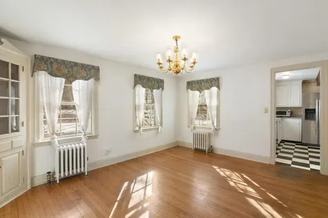 214 Putney Road Brattleboro VT 05301