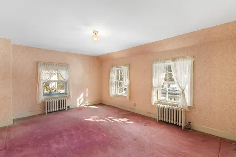 214 Putney Road Brattleboro VT 05301