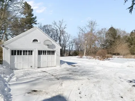 214 Putney Road Brattleboro VT 05301