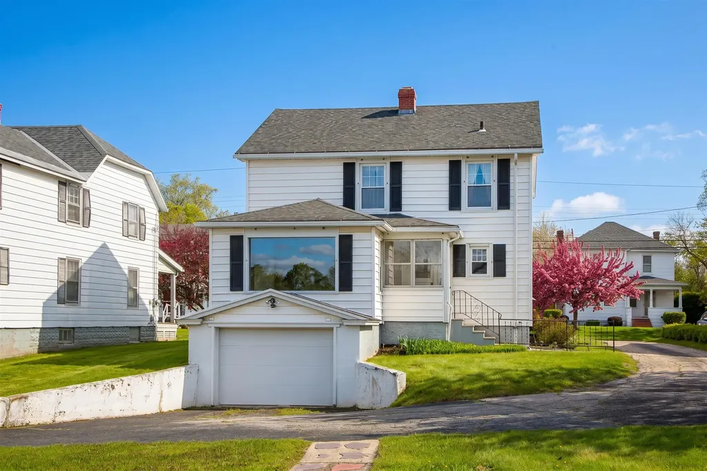 98 Harrington Avenue Rutland City VT 05701