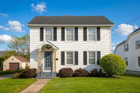 98 Harrington Avenue Rutland City VT 05701