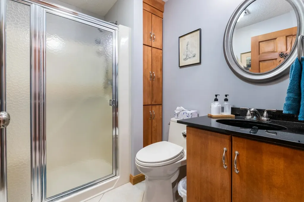 15 Martingale Road Amherst NH 03031