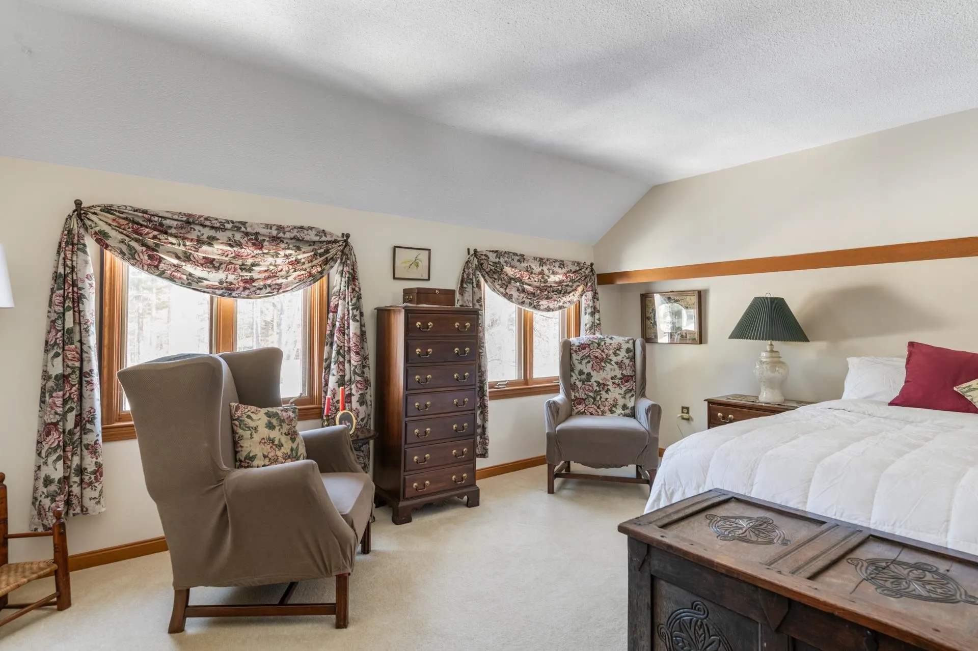 15 Martingale Road Amherst NH 03031