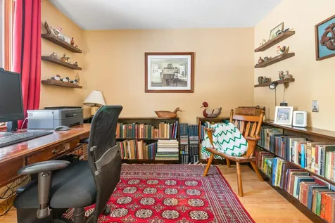 15 Martingale Road Amherst NH 03031