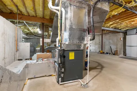 15 Martingale Road Amherst NH 03031