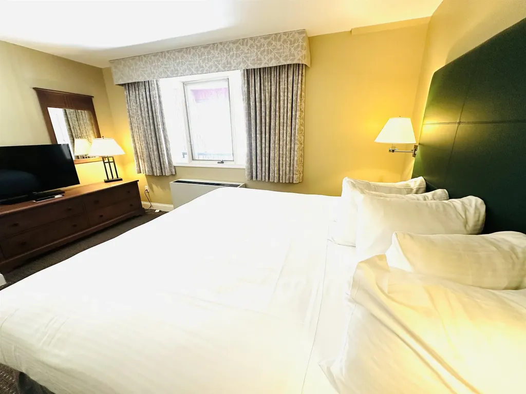 311 Qtr 3 Grand Summit Way Dover VT 05356