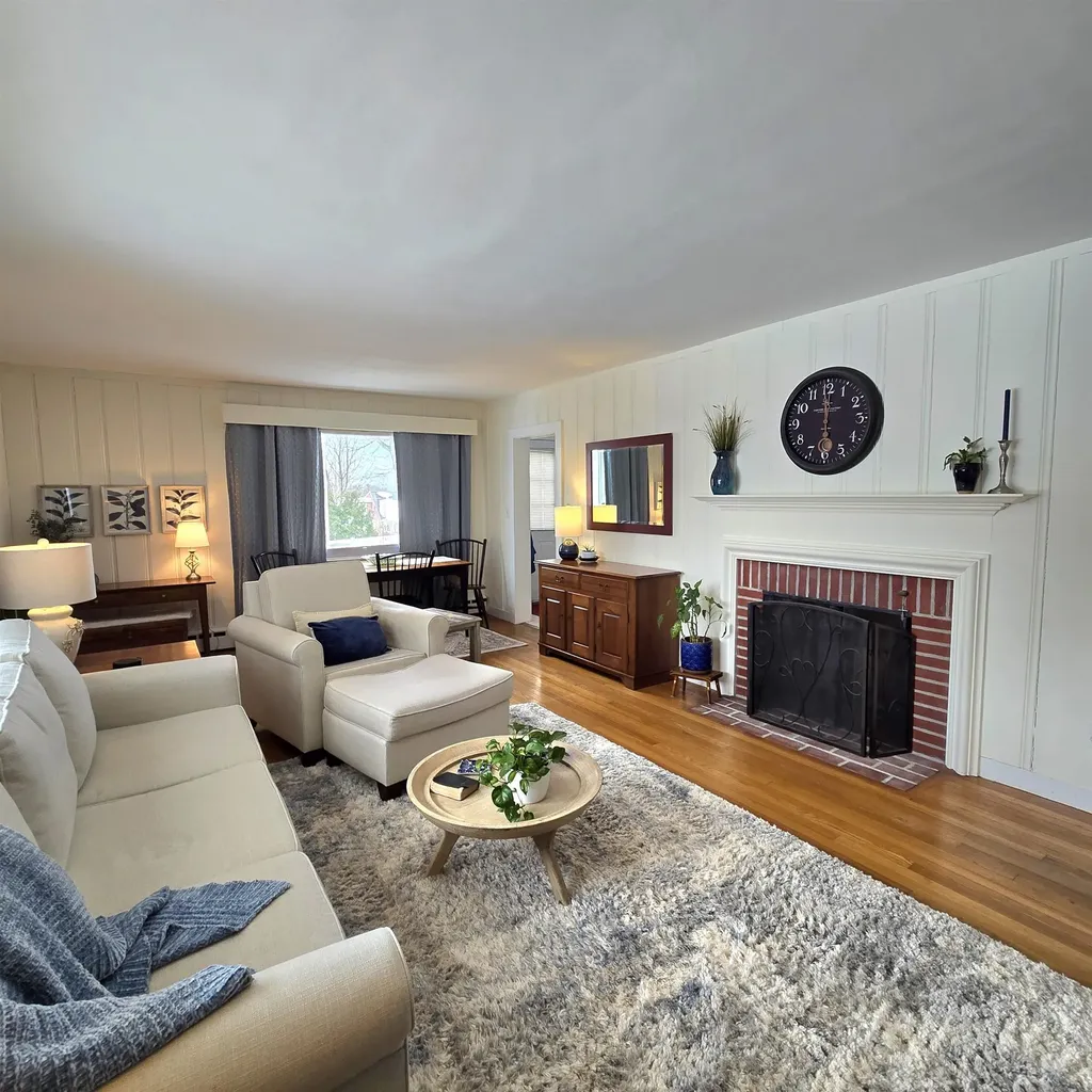 36 Beauview Avenue Nashua NH 03064