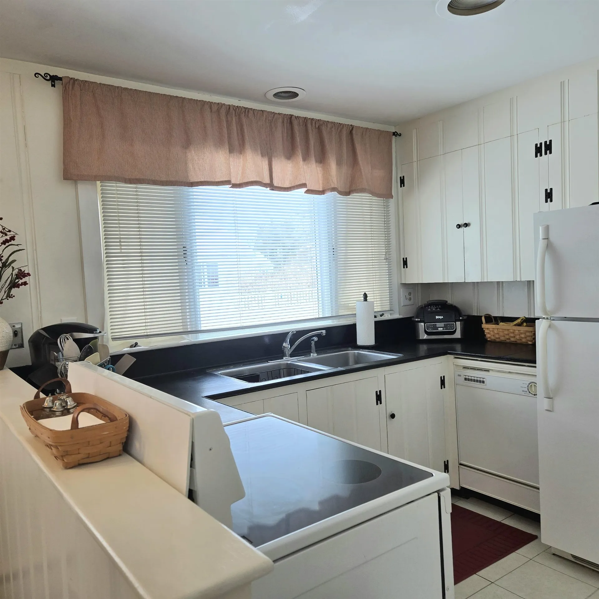 36 Beauview Avenue Nashua NH 03064