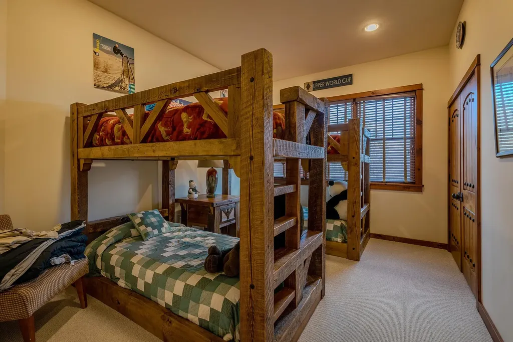 924 Okemo Ridge Road Ludlow VT 05149