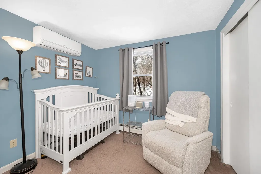 14 Londonderry Road Windham NH 03087