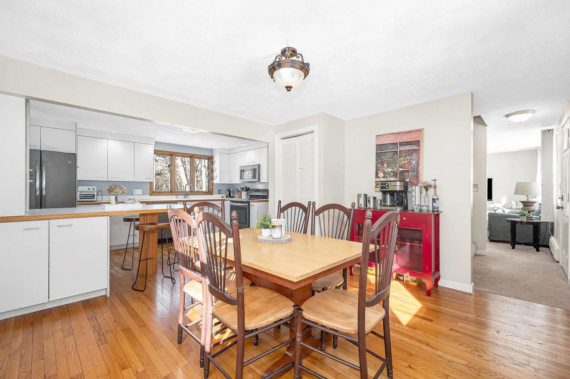 14 Londonderry Road Windham NH 03087