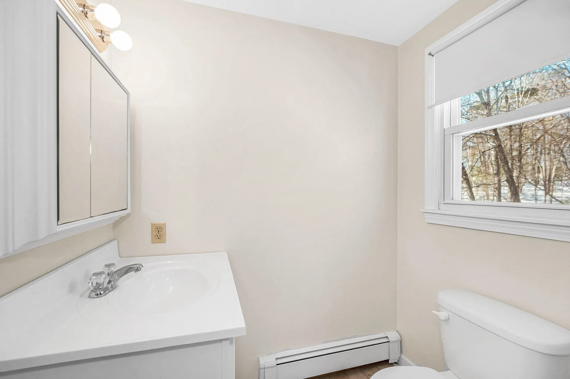 14 Londonderry Road Windham NH 03087