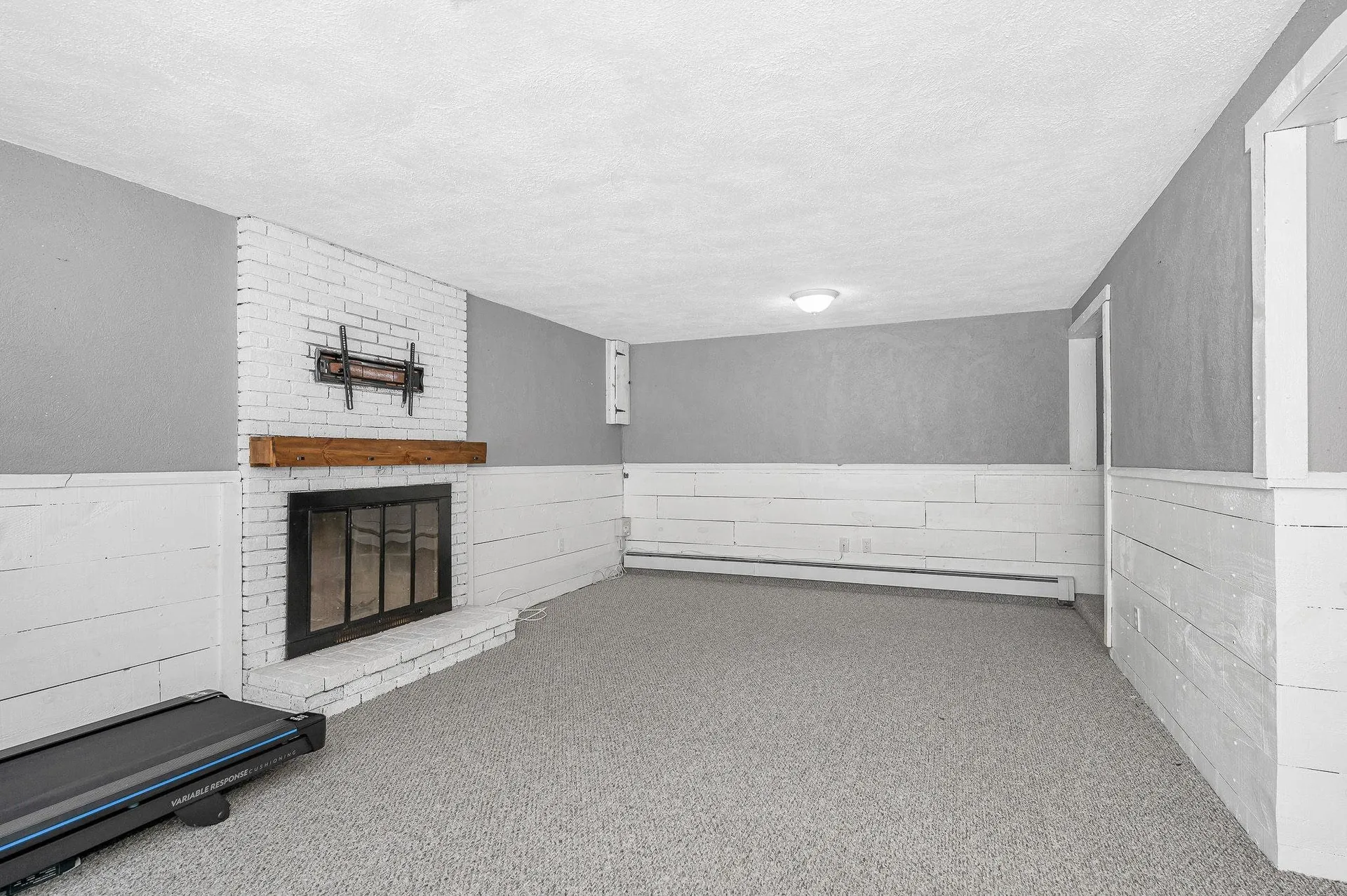14 Londonderry Road Windham NH 03087