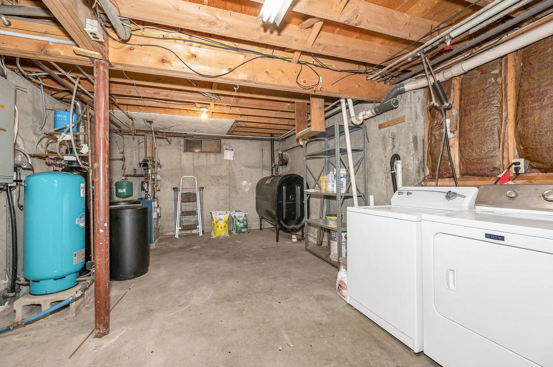 14 Londonderry Road Windham NH 03087