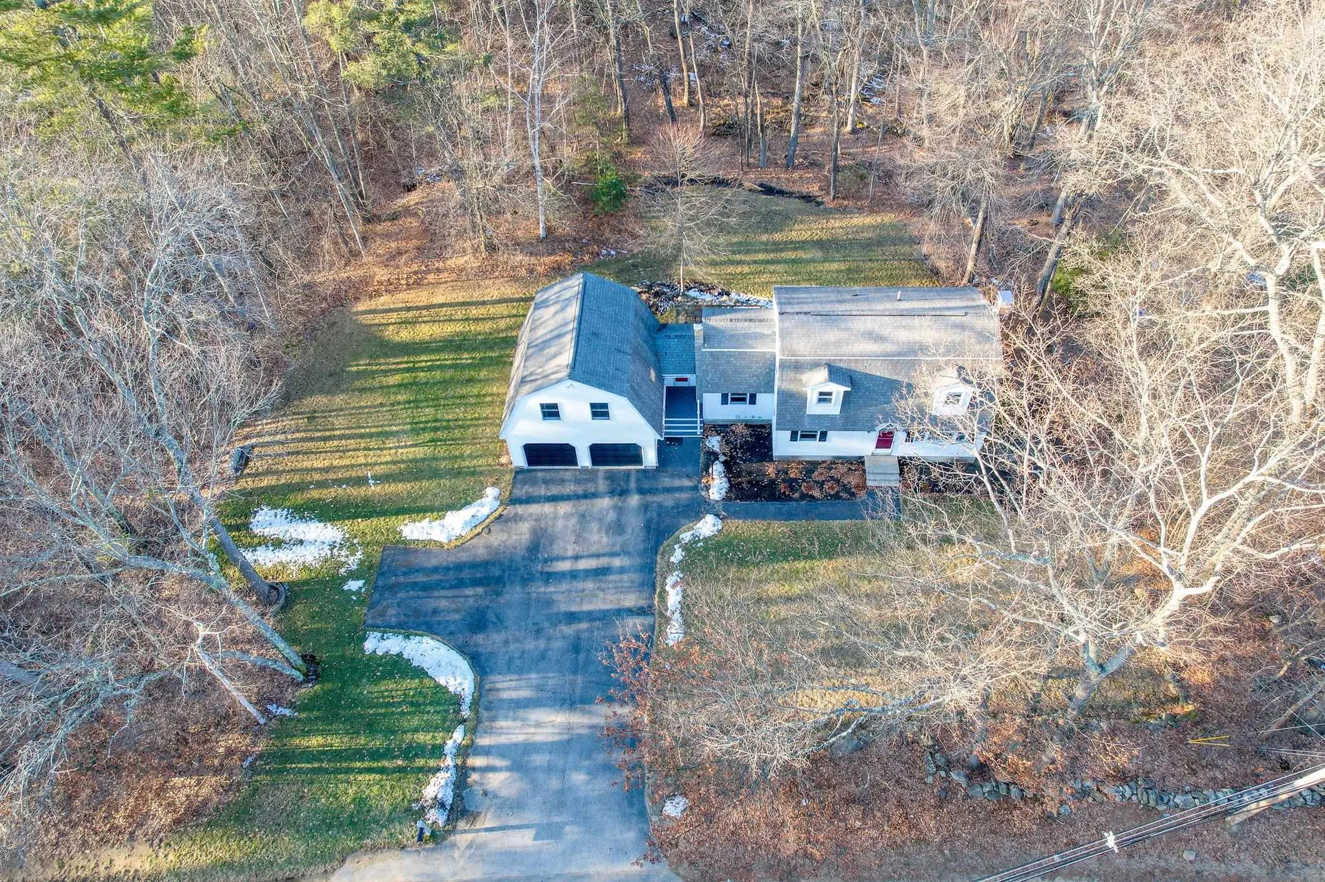14 Londonderry Road Windham NH 03087