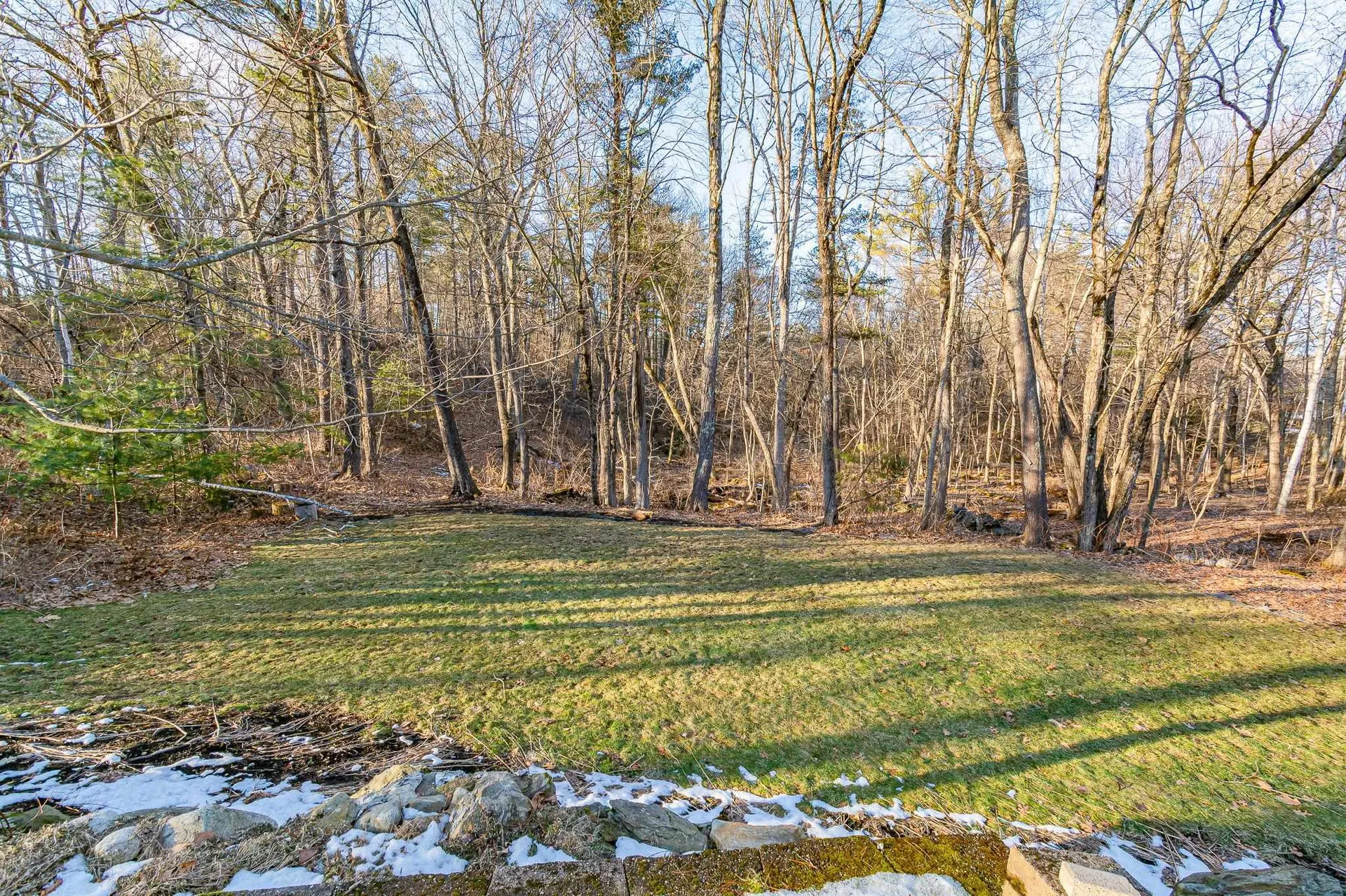 14 Londonderry Road Windham NH 03087