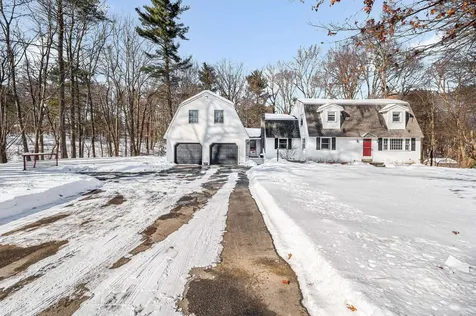 14 Londonderry Road Windham NH 03087
