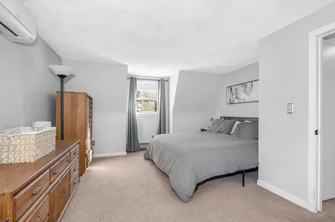 14 Londonderry Road Windham NH 03087