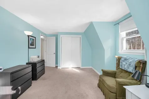 14 Londonderry Road Windham NH 03087