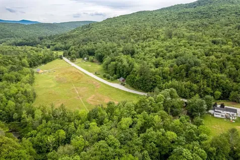 425 Nebraska Valley Road Stowe VT 05672