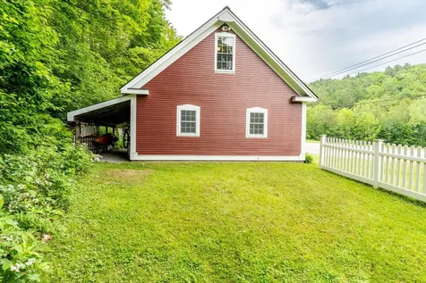 425 Nebraska Valley Road Stowe VT 05672