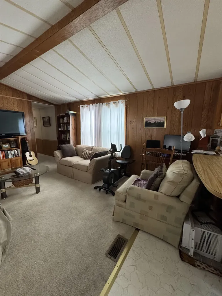 81 Cramton Road Castleton VT 05735