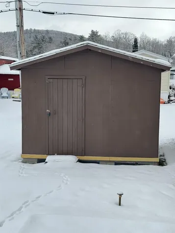 81 Cramton Road Castleton VT 05735