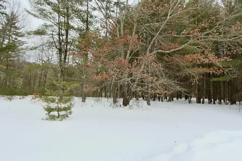 101 Page Road Litchfield NH 03052