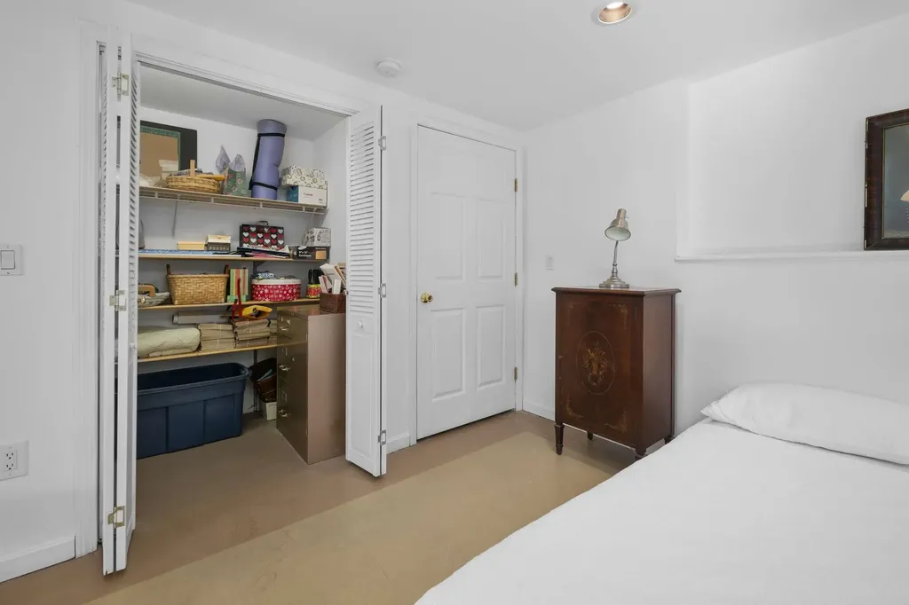 8 Jeremiah Lane York ME 03909