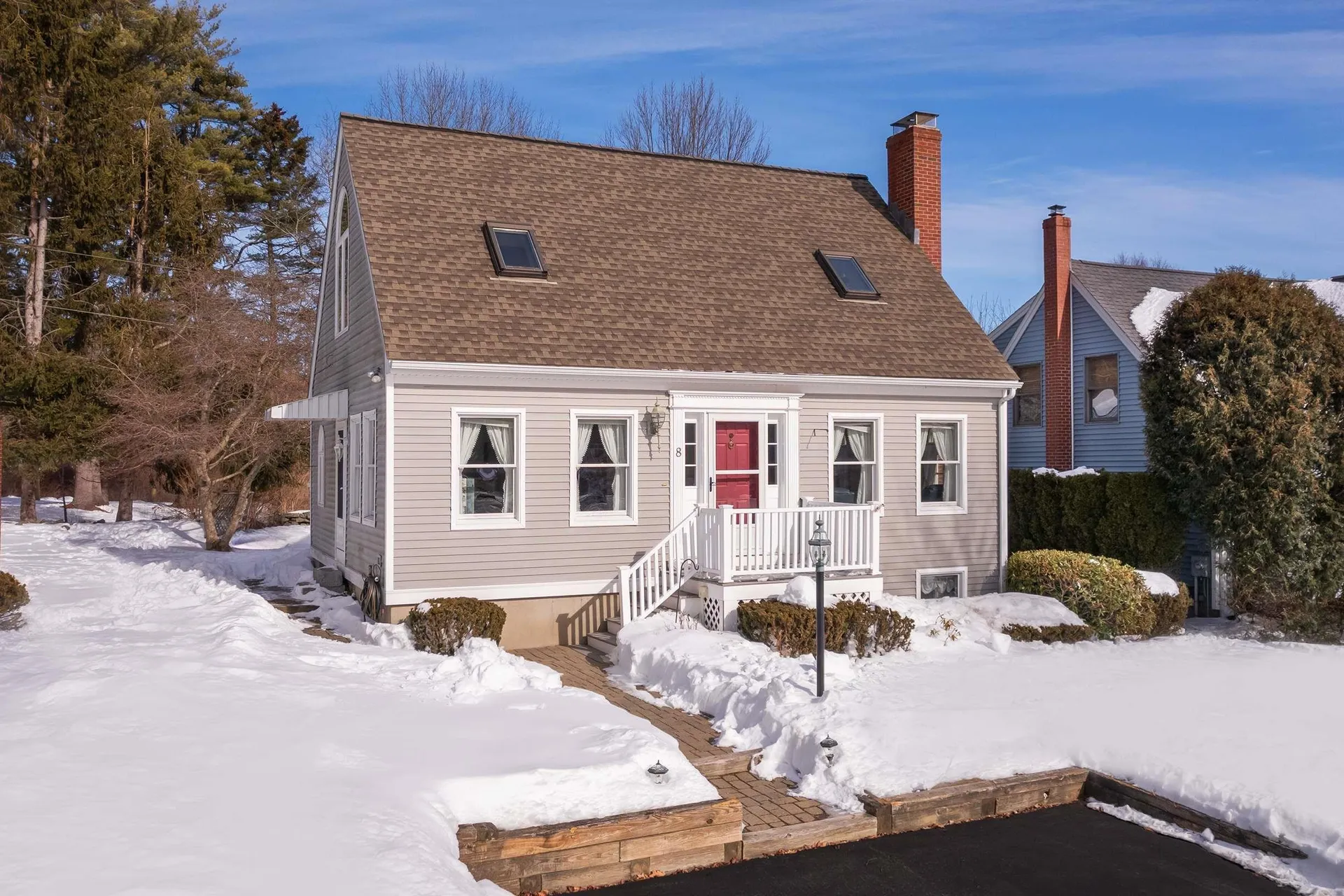 8 Jeremiah Lane York ME 03909