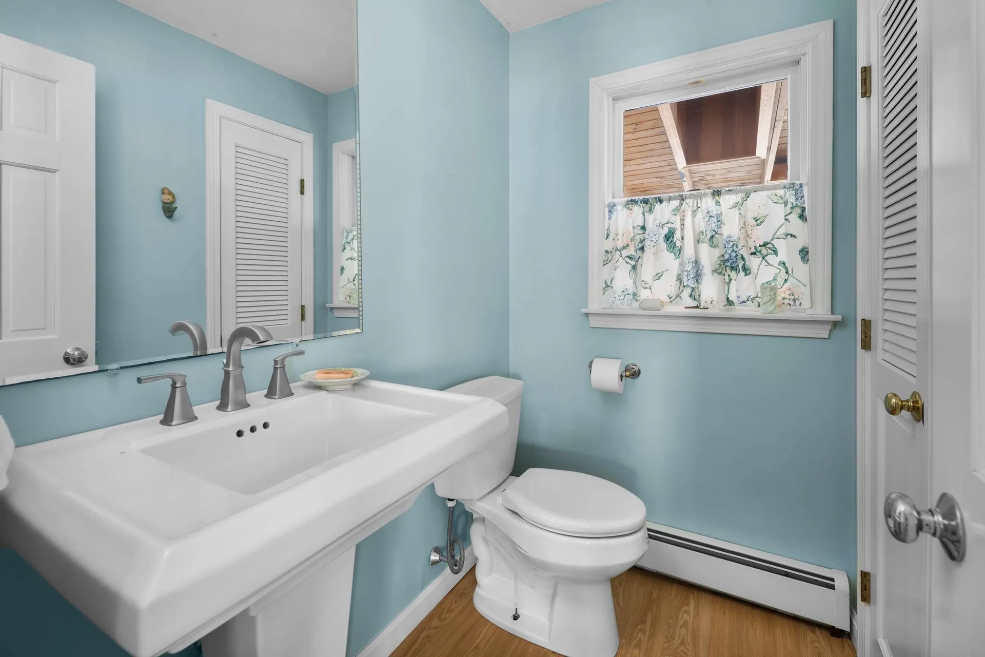 8 Jeremiah Lane York ME 03909