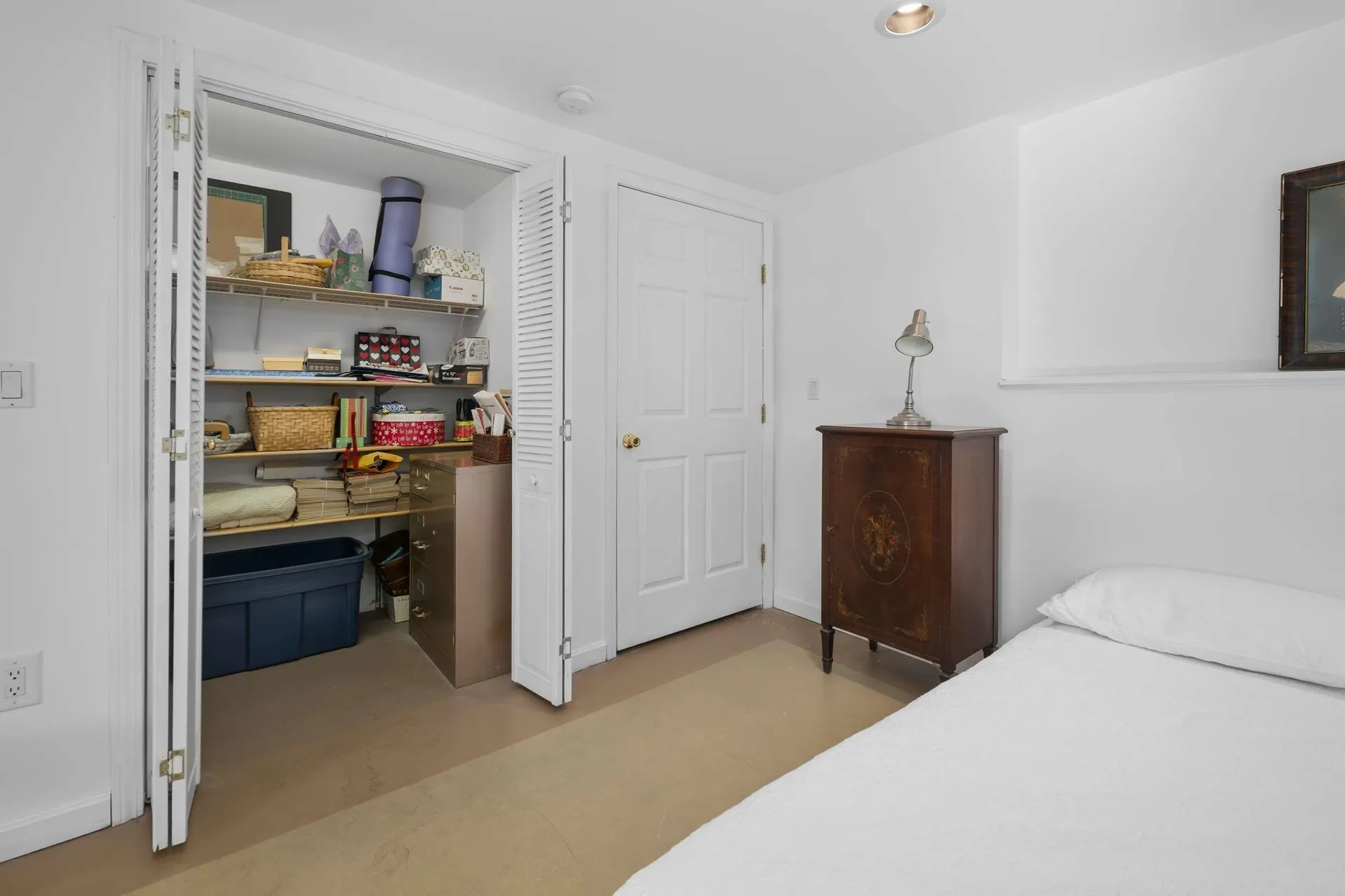 8 Jeremiah Lane York ME 03909