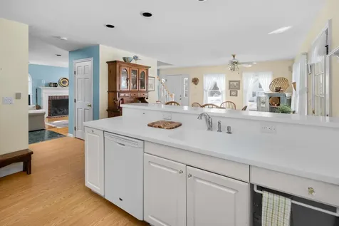 8 Jeremiah Lane York ME 03909