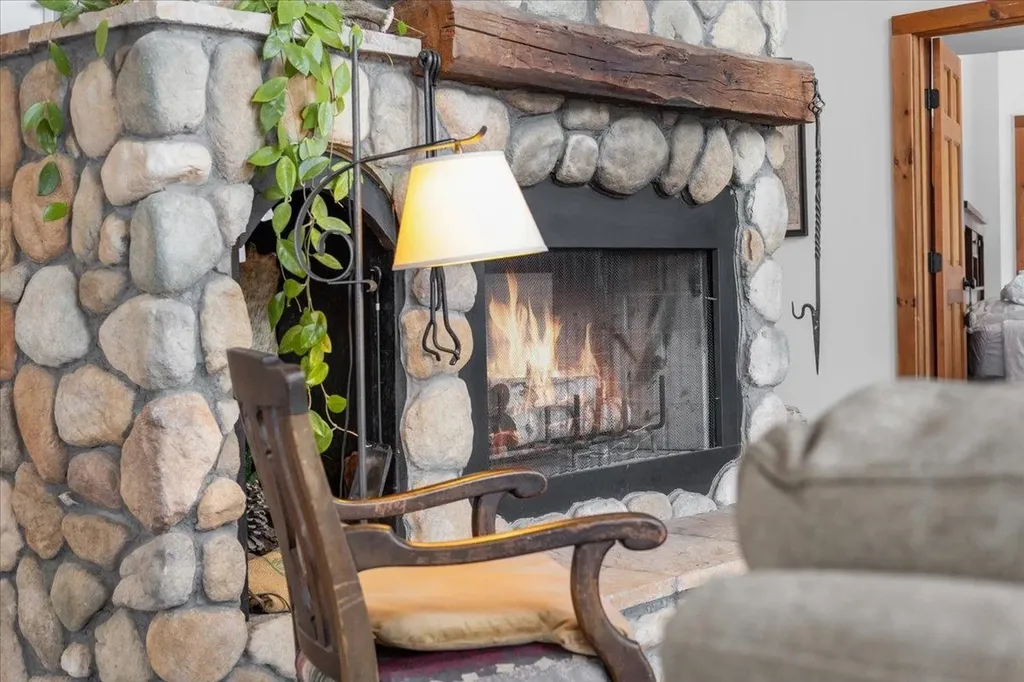 151 Rudys Lane Stowe VT 05672