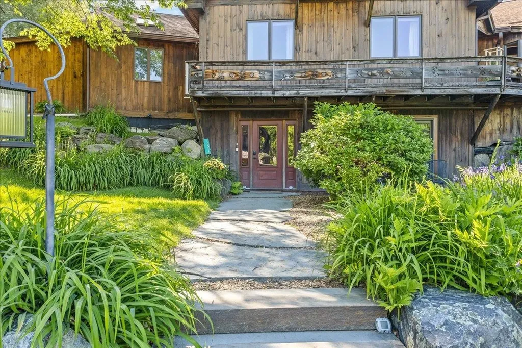 151 Rudys Lane Stowe VT 05672